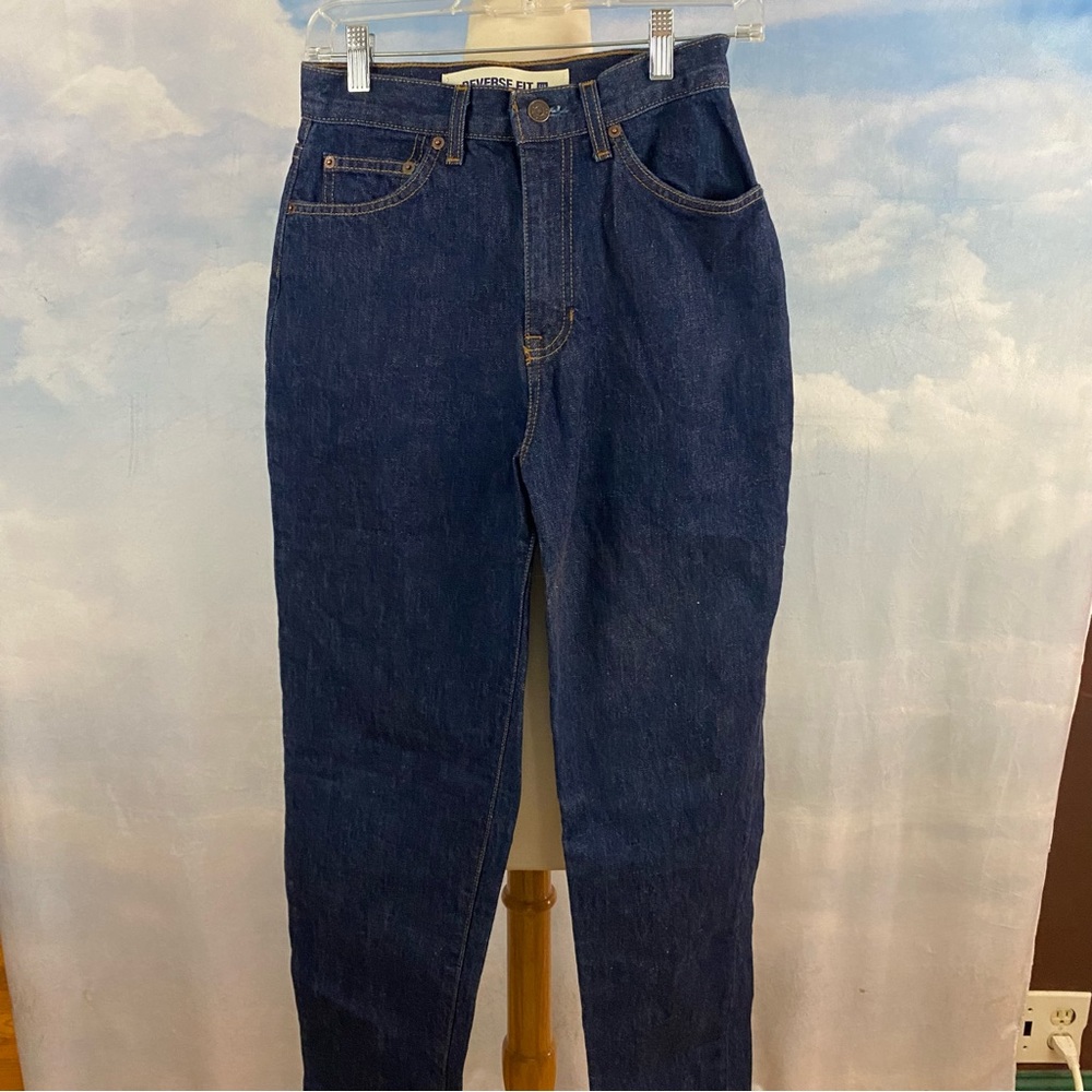 90s Vintage Gap Reverse Fit Size 6R